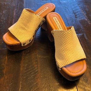 Chelsea & Violet, Leather Clogs